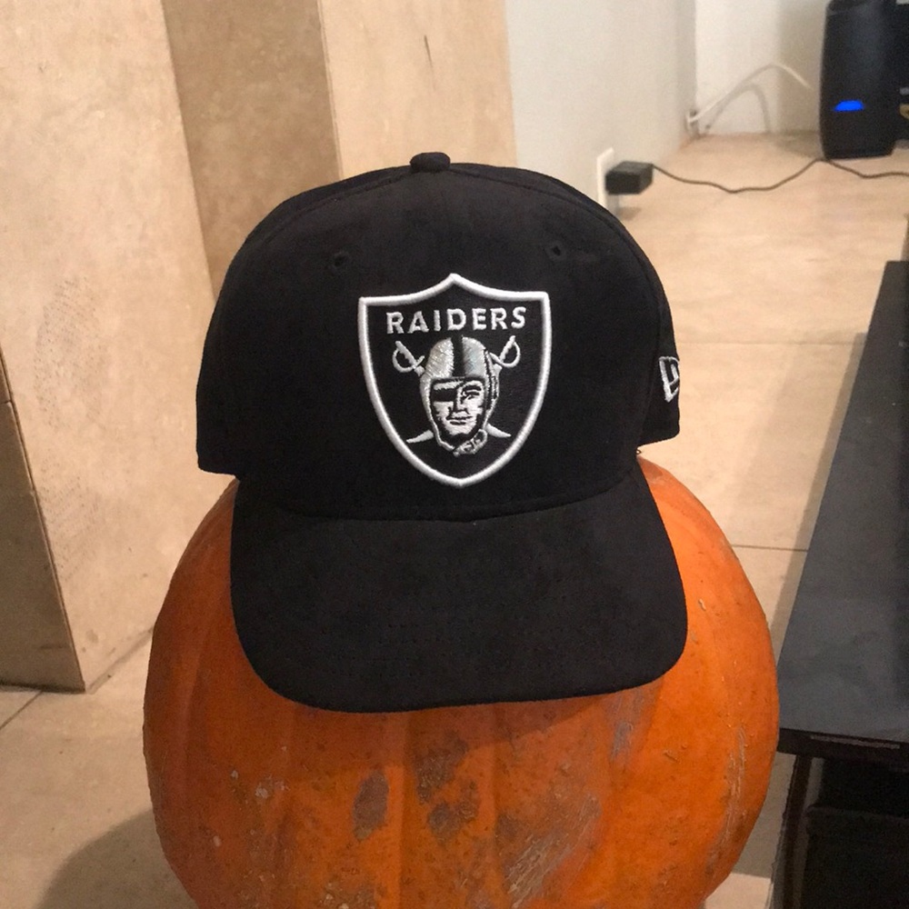 Raiders suede fitted hat